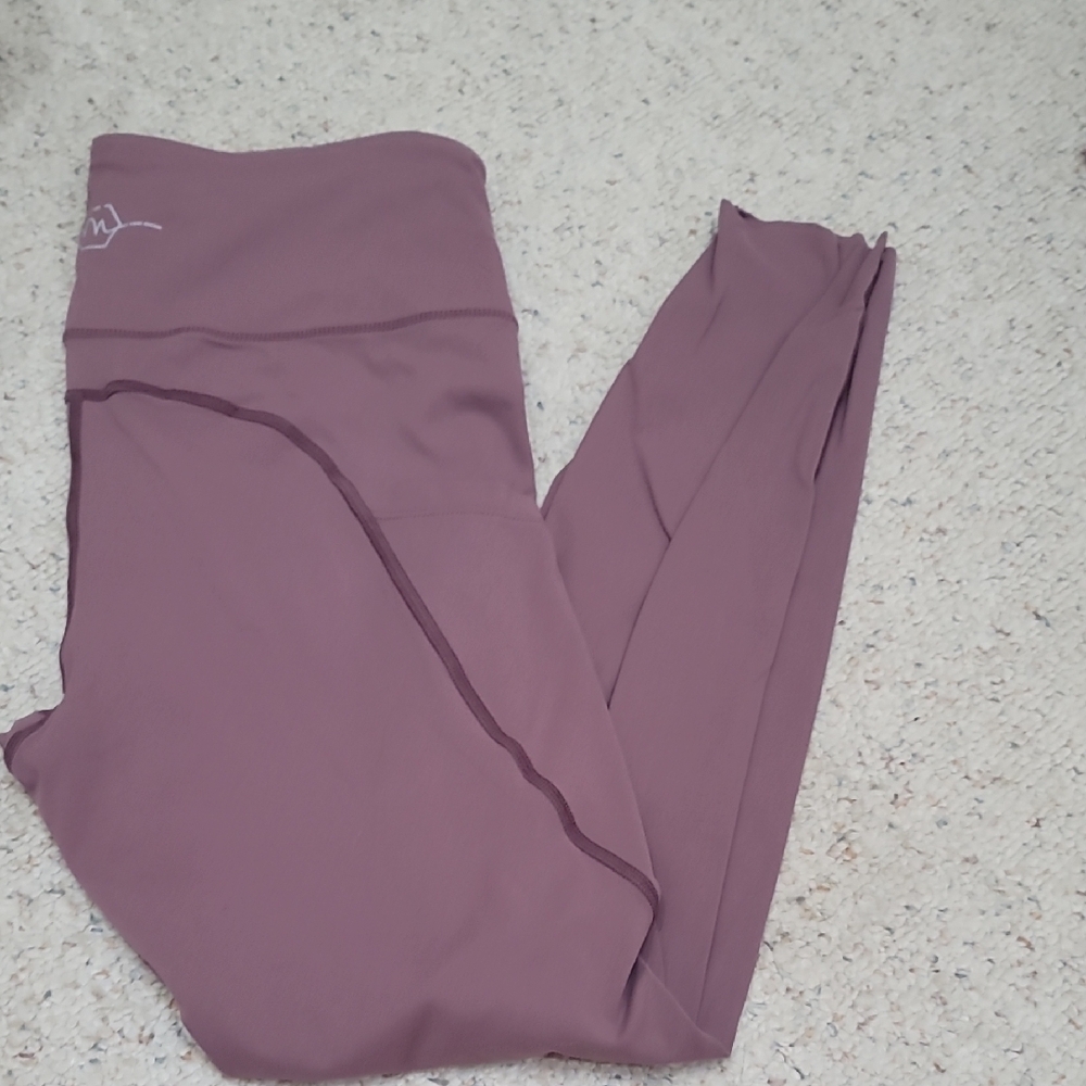 Women's Mauve Leggings